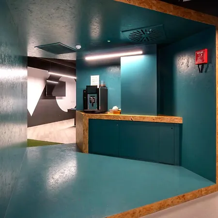 Copley Court Апартаменты